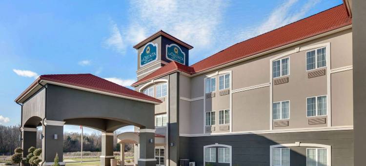 萨尔弗斯普林斯拉昆塔温德姆套房酒店(La Quinta Inn & Suites by Wyndham Sulphur Springs)图片