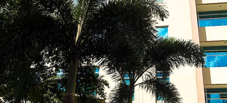 罗莎站喜利多酒店(El Cielito Inn - Sta. Rosa)图片