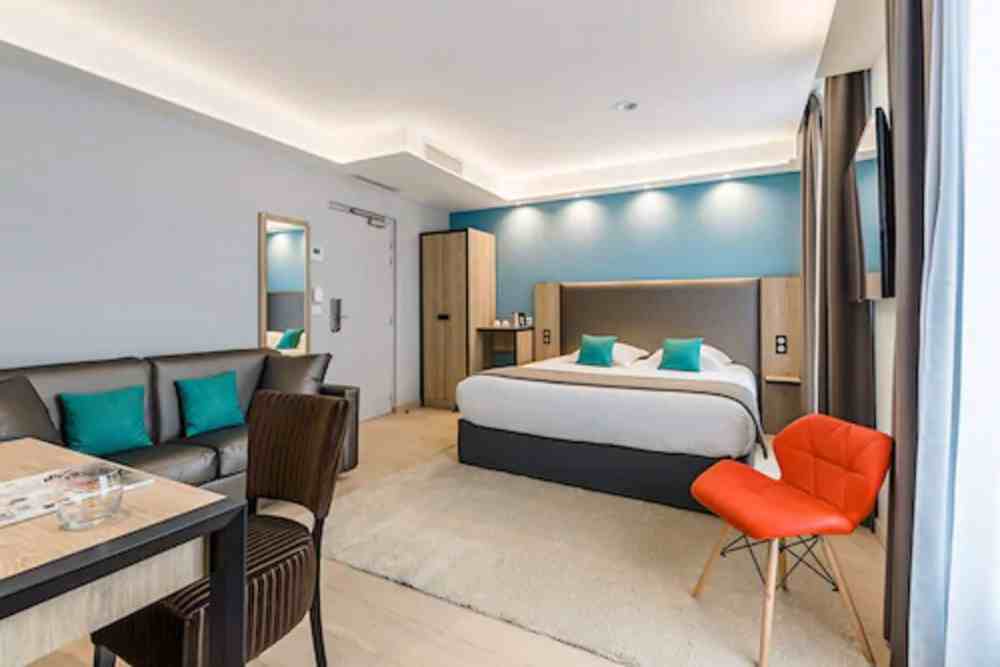 Grand Hôtel Clichy ParisOver view