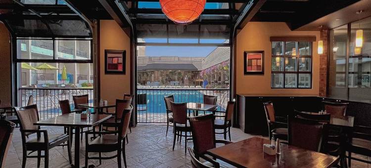 卡普里海岸酒店(Coast Capri Hotel)图片