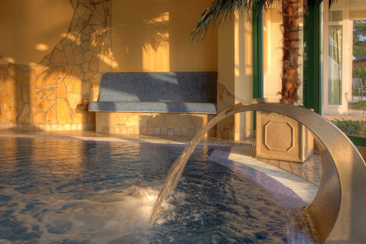 Seetelhotel Ostseeresidenz Bansin Mit Pool Und Unmittelbarer Strandnähe Over view