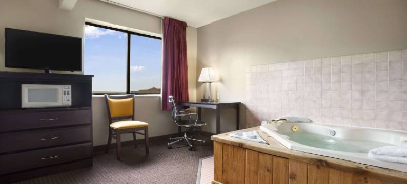 卡梅隆温德姆速8酒店(Super 8 by Wyndham Cameron)图片