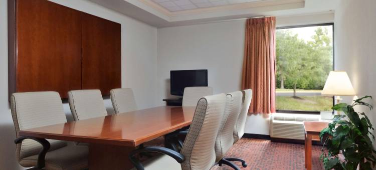 舒适酒店及套房-霍利山-西安普顿(Comfort Inn & Suites Mt. Holly - Westampton)图片