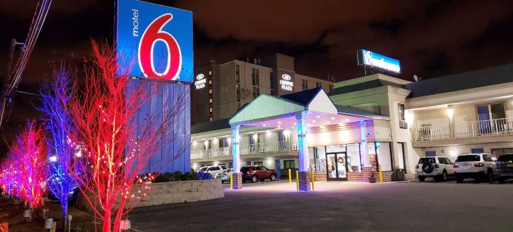 伊丽莎白6号汽车旅馆-纽瓦克自由国际机场(Motel 6 Elizabeth, NJ - Newark Liberty Intl Airport)图片
