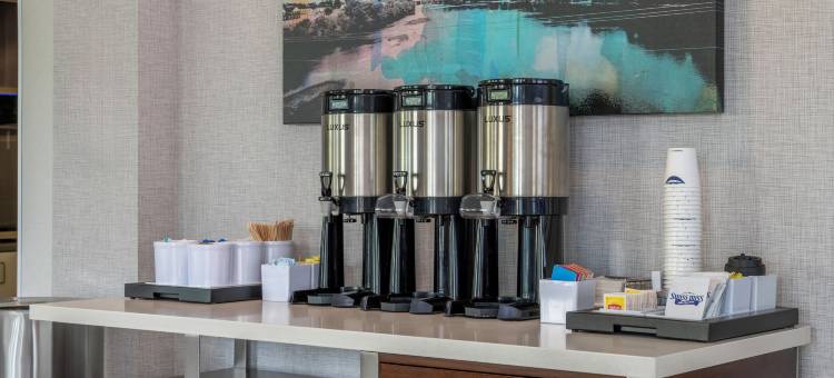 曼彻斯特拉昆塔套房酒店(Hampton Inn Manchester Downtown)图片