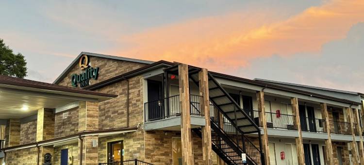 克雷斯特维尤 I-10 埃格林空军基地区域的品质酒店(Quality Inn Crestview I-10 Eglin AFB Area)图片