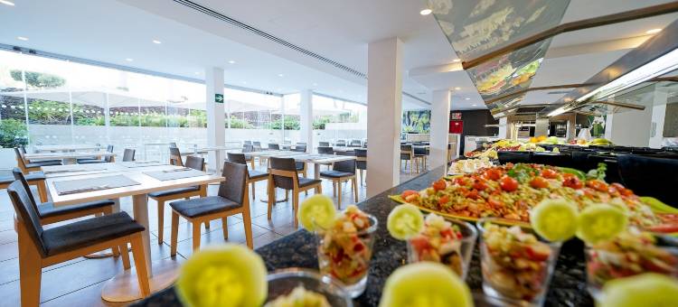 普拉亚戴尔雷安格莱斯酒店(Akeah Broncemar)图片