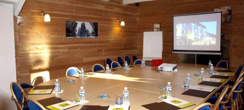 切瓦尔布兰克旅馆(Auberge du Cheval Blanc - Logis Hotel)图片