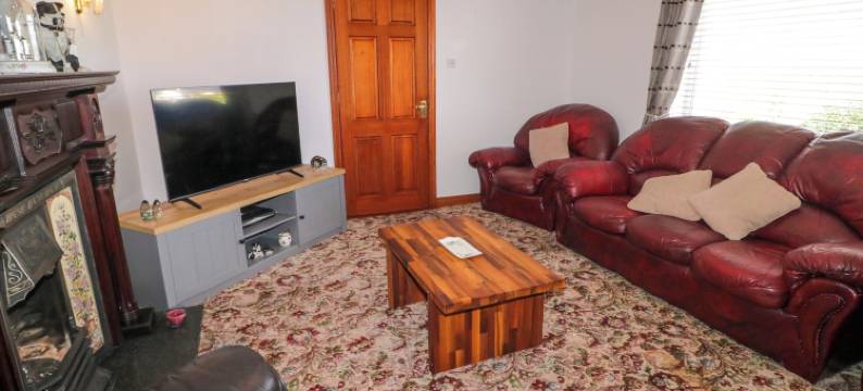 安妮和帕迪的房子(Teach Annie Agus Paddy)图片