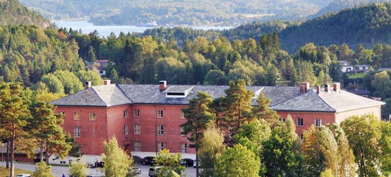 福来德里克斯坦酒店(Fredriksten Hotell)图片