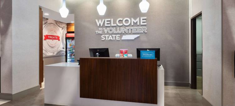 希尔顿纳什维尔机场世纪广场欢朋酒店(Hampton Inn by Hilton Nashville Airport Century Place)图片