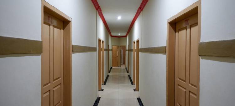 红门酒店尼尔肯达里海滩2号(RedDoorz Near Kendari Beach 2)图片