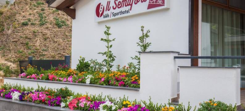 瑟玛福罗席拉民宿运动酒店(Il Semaforo Sila)图片