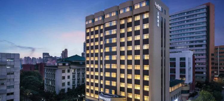 上海浦东中心万枫酒店图片