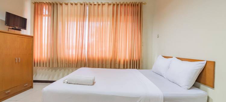 格兰德肯巴尔酒店米特拉红门酒店(Grand Kembar Hotel Mitra RedDoorz)图片