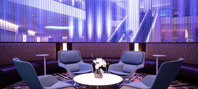 卡拉马祖中心丽笙广场酒店(Radisson Plaza Hotel and Suites Kalamazoo)图片