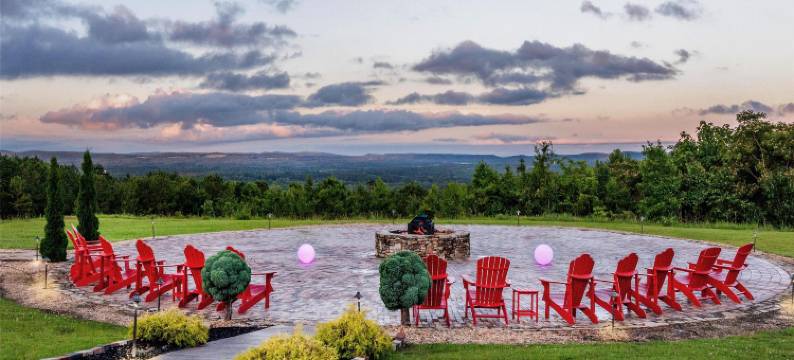 沃姆斯普林斯Aiden by Best Western酒店及活动中心(Aiden by Best Western @ Warm Springs Hotel and Event Center)图片