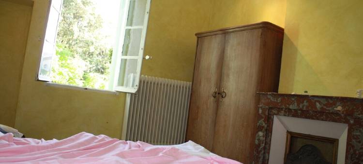 Large farmhouse with 5 bedrooms for 10 people with swimming pool.图片
