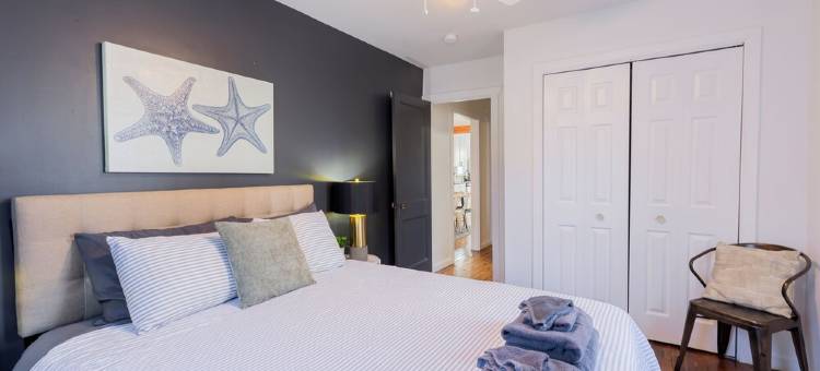 Cozy Pet-Friendly Beach Cottage 2 Blocks from the Bay图片