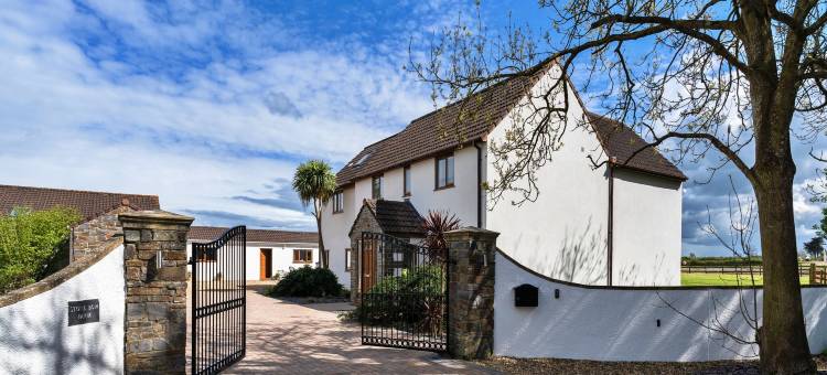 Farmhouse in Weston near Sandy Beaches图片