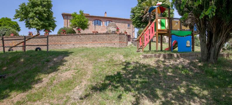 Apartment in Peccioli with pool图片