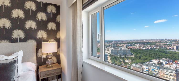 Luxury Apartment with amazing views of Madrid. Plaza España II图片