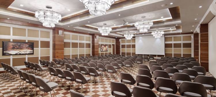 库萨达斯希尔顿逸林酒店(DoubleTree by Hilton Kusadasi)图片