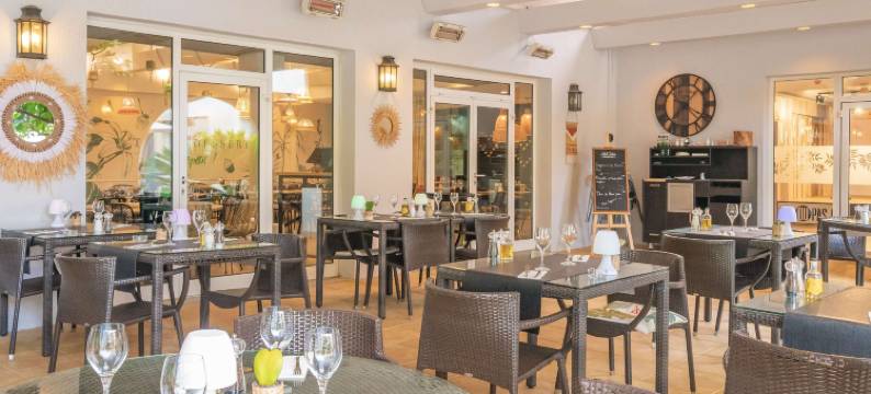 安提比斯索非亚安蒂波利斯美居酒店(Hôtel Mercure Antibes Sophia Antipolis)图片