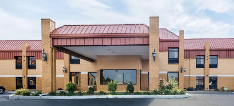 大学区凯艺套房酒店(Quality Inn & Suites University Area)图片