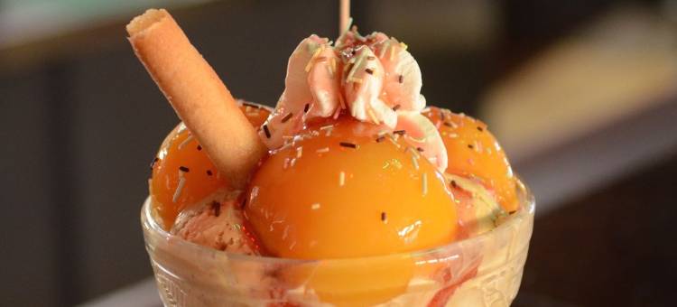 Cit'Hotel餐厅保龄球米洛(Cit'Hotel Restaurant du Bowling de Millau)图片