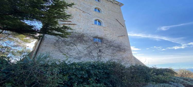 Torre Fortunata is a beautiful medieval tower图片