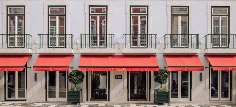 MYTHIC SANA 市中心套房 - 新开业(MYTHIC SANA Downtown Suites - New Opening)图片