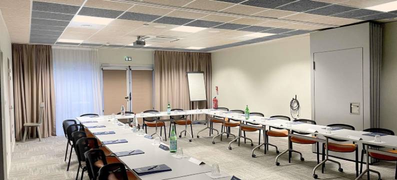 康铂克莱蒙费朗市中心酒店(Campanile Clermont Ferrand Centre)图片