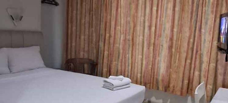 苏里亚英达酒店(Hotel Surya Indah Salatiga)图片