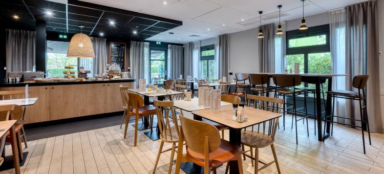 康铂圣马洛圣儒安酒店(Campanile NATURE - Saint-Malo St-Jouan-des-Guérets)图片
