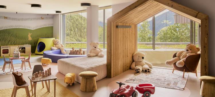 蒙塔丰The Leading Hotels of the World福肯斯泰纳家庭酒店(Falkensteiner Family Hotel Montafon - the Leading Hotels of the World)图片