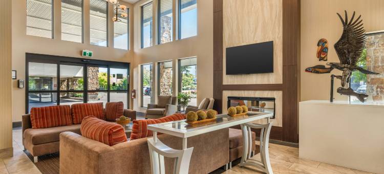 国王贝斯特韦斯特优质酒店及会议中心(Best Western Plus Burnaby Hotel)图片