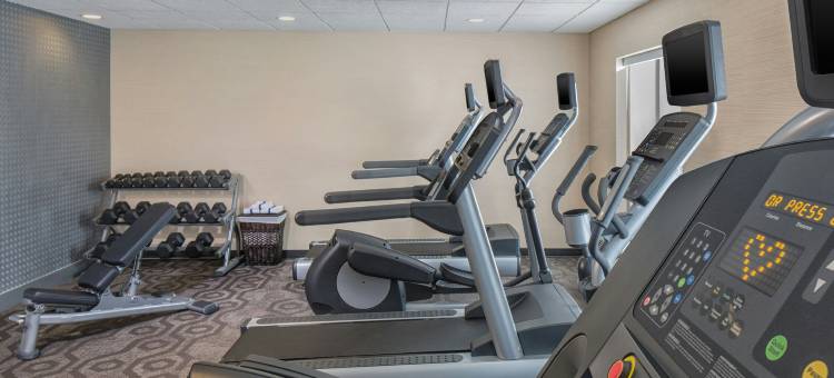 布兰斯堡万枫酒店及套房布里奇沃特/萨默维尔(Fairfield Inn & Suites Bridgewater Branchburg/Somerville)图片