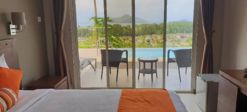 里奇公寓(The Ridge Residence)图片