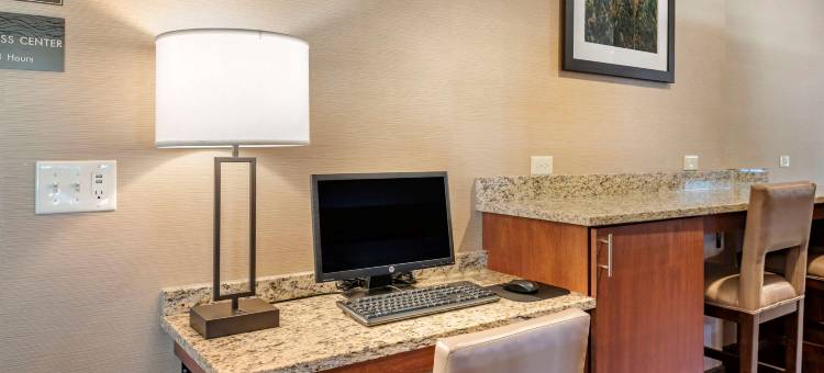 拉波特舒适酒店(Comfort Inn la Porte)图片