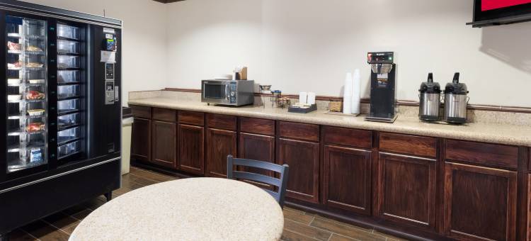 韦恩堡红顶酒店(Red Roof Inn Fort Wayne)图片