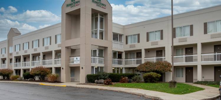 东锡拉丘兹红屋顶酒店旗下(HomeTown Inn East Syracuse)图片