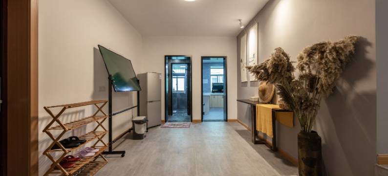 伊舍桃子公寓(人民东路分店)图片