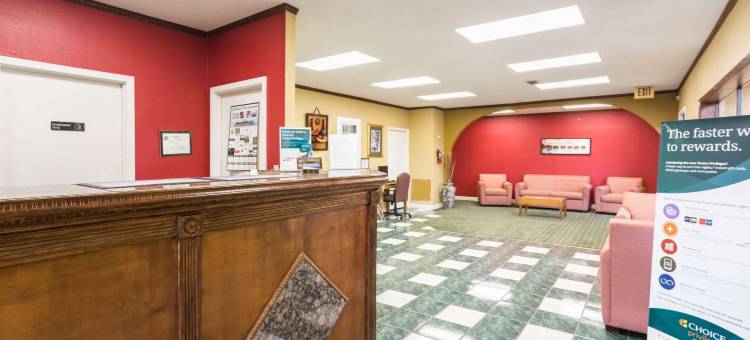 罗德威酒店黑兹尔赫斯特(Rodeway Inn)图片