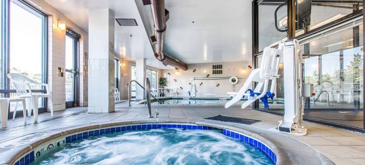 萨米特县舒适套房酒店(Comfort Suites Summit County)图片