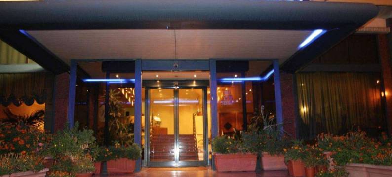 萨旺特酒店(Savant Hotel)图片