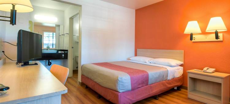 洛杉矶6号汽车旅馆 - 圣迪马斯(Motel 6 San Dimas, CA - Los Angeles)图片