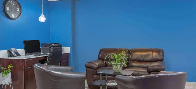 Umpqua Valley Hotel图片