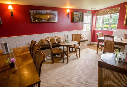 Eltermere Inn Hotel Overview