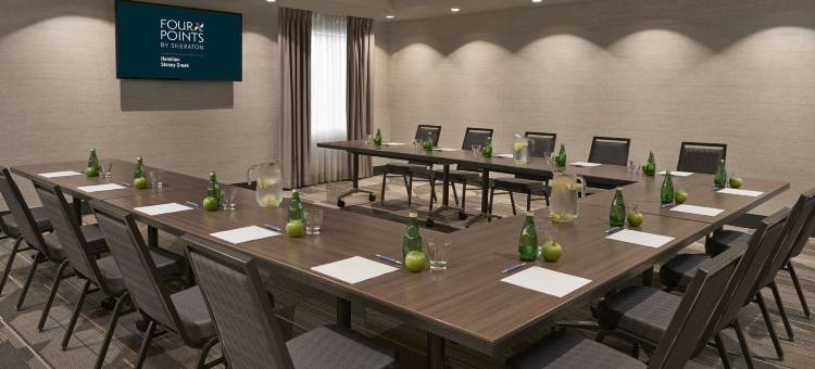哈密尔顿-斯托尼克里克福朋喜来登酒店(Four Points by Sheraton Hamilton - Stoney Creek)图片